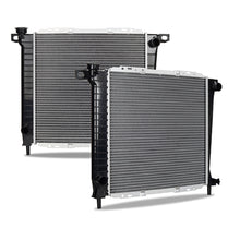 Cargar imagen en el visor de la galería, Mishimoto Ford Bronco II Replacement Radiator 1985-1990