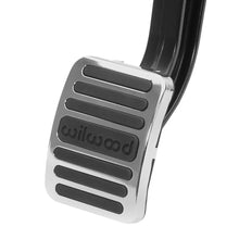 Cargar imagen en el visor de la galería, Wilwood Brake Pedal Cover And Trim Plate Kit - Black Rubber/Stainless