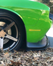 Cargar imagen en el visor de la galería, Oracle 15-21 Dodge Challenger Concept Sidemarker Set - Clear - No Paint