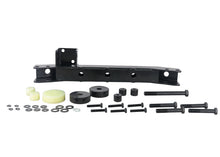 Cargar imagen en el visor de la galería, Whiteline 98-07 Toyota Land Cruiser Base Front Differential Drop Spacer Kit