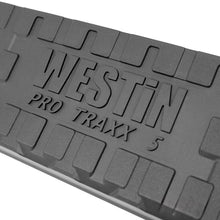 Cargar imagen en el visor de la galería, Westin 07-18 Chevy Silv 25/3500 Crew (8ft) (Excl Dually) PRO TRAXX 5 WTW Oval Nerf Step Bars - SS