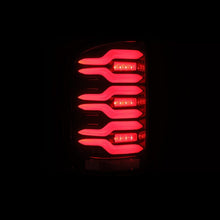 Cargar imagen en el visor de la galería, User 4