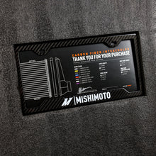 Cargar imagen en el visor de la galería, Mishimoto Universal Carbon Fiber Intercooler - Matte Tanks - 600mm Black Core - C-Flow - BK V-Band