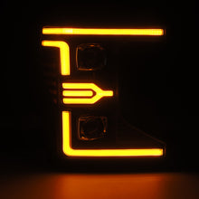 Cargar imagen en el visor de la galería, User 6