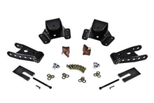 Cargar imagen en el visor de la galería, Belltech SHACKLE AND HANGER KIT 75-91 GM C30 CrewCab/Dually 4inch