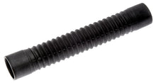 Cargar imagen en el visor de la galería, Gates 79-84 International/Navistar 1724 Lower Flexible Coolant Hose