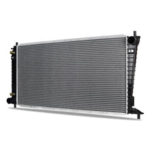 Cargar imagen en el visor de la galería, Mishimoto Ford Expedition Replacement Radiator 1999-2002