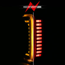 Cargar imagen en el visor de la galería, User 1