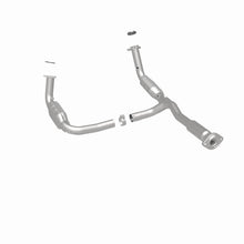 Cargar imagen en el visor de la galería, MagnaFlow Conv DF 05-06 GMC Envoy XL Denali