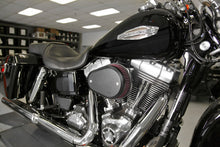 Cargar imagen en el visor de la galería, K&amp;N 00-16 Harley Davidson Street Metal Intake System Flare Black