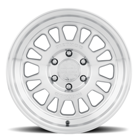 Method MR318 18x9 / 6x5.5 BP / 18mm Offset / 106.25mm CB Machined-Clear Coat