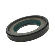 Cargar imagen en el visor de la galería, Yukon Gear Replacement Outer Unit Bearing Seal For 05+ Ford Dana 60