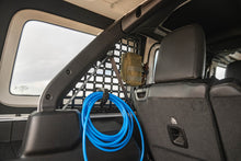 Cargar imagen en el visor de la galería, DV8 Offroad 18-25 Jeep Wrangler (JL) 4-Door Rear Window Pocketed Molle Panels