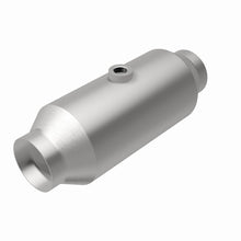 Cargar imagen en el visor de la galería, Magnaflow California Grade Universal Catalytic Converter - 2in ID / 2in OD / 11.375in L