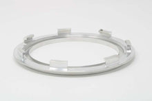 Cargar imagen en el visor de la galería, Aeromotive VaporWorx Fuel Pump Module Mounting Ring - 5in - Aluminum