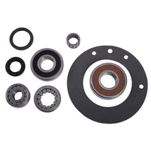 Cargar imagen en el visor de la galería, Omix Bearing and Seal Overhaul Kit AX15
