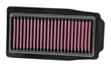 Cargar imagen en el visor de la galería, K&amp;N 13-15 Suzuki GW250 Drop In Air Filter