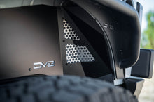 Cargar imagen en el visor de la galería, DV8 Offroad 07-18 Jeep Wrangler JK Rear Inner Fender - Satin Black