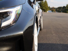 Cargar imagen en el visor de la galería, HKS GR COROLLA GZEA14H Fender Molding