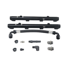 Cargar imagen en el visor de la galería, Deatschwerks F-150 Coyote 5.0 Fuel Rails w/ Crossover For 2020-23 Ford F-150 5.0L