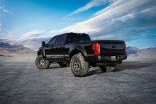 Cargar imagen en el visor de la galería, ICON 23-24 Ford F250/F350 Super Duty 4WD 4.5in Lift Front Box Kit