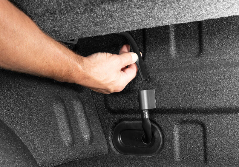 Retrax 20-26 Chev/GMC Silverado/Sierra 2500/3500 6.9ft (No Side Boxes) RetraxPRO EZ-Off FRC-4000