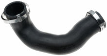 Cargar imagen en el visor de la galería, Gates 03-07 Volvo XC70 5-Cyl. 2.5L Hot Side Turbocharger Hose