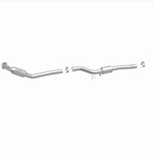 Cargar imagen en el visor de la galería, Magnaflow Conv DF 2013-2017 SL550 V8 4.6 OEM Underbody