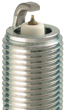 Cargar imagen en el visor de la galería, NGK Laser Iridium Spark Plug Box of 4 (ILTR5D)