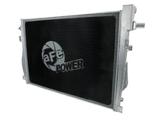 Cargar imagen en el visor de la galería, aFe 11-16 Ford F250/F350 Super Duty Power-Stroke V8 6.7L (td) BladeRunner Street Series Radiator