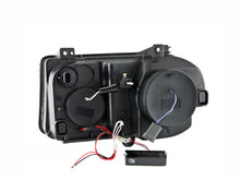 Cargar imagen en el visor de la galería, ANZO 2005-2010 Chrysler 300C Projector Headlights w/ Halo Chrome (CCFL) G2