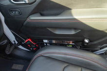 Cargar imagen en el visor de la galería, DV8 Offroad 18-25 Jeep Wrangler JL Electric Seat Front Door Molle Pockets