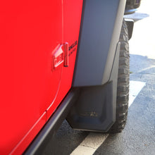 Cargar imagen en el visor de la galería, Rugged Ridge Splash Guard Kit Front 07-18 Jeep Wrangler JK