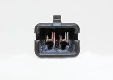 Cargar imagen en el visor de la galería, User 5