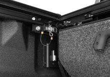 Load image into Gallery viewer, Retrax 20-26 Chev/GMC Silverado/Sierra 2500/3500 6.9ft (No Side Boxes) RetraxPRO EZ-Off FRC-4000