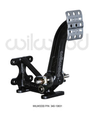 Cargar imagen en el visor de la galería, Wilwood Adjustable Brake Pedal - Dual MC - Floor Mount - 6:1