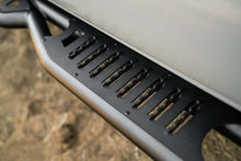 Cargar imagen en el visor de la galería, DV8 Offroad 16-23 Toyota Tacoma Crew Cab OE Plus Side Steps