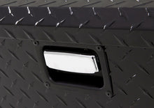 Cargar imagen en el visor de la galería, Lund 67-99 Chevy CK Ultima Single Lid Crossover Tool Box - Black