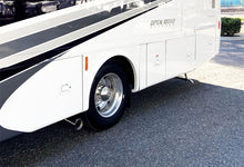 Load image into Gallery viewer, Gibson 05-15 Ford Class A Motorhome/F53 Chassis 6.8L V10 RV Power Cat-Back Exhaust