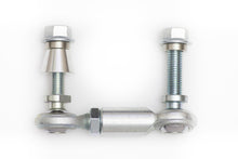 Cargar imagen en el visor de la galería, SPL Parts 2008+ Nissan GTR (R35) Front Swaybar Endlinks
