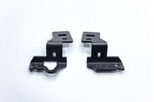 Cargar imagen en el visor de la galería, VR Performance 14-18 Chevrolet/GMC Trucks A-Pillar Light Bracket Kit