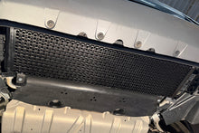 Cargar imagen en el visor de la galería, CSF BMW G2X M340i/M440i/M240i High Performance Engine Oil Cooler