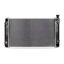 Cargar imagen en el visor de la galería, Mishimoto Chevrolet C/K Truck Replacement Radiator 1988-1995