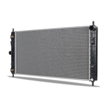 Cargar imagen en el visor de la galería, Mishimoto Chevrolet Malibu Replacement Radiator 2008-2012