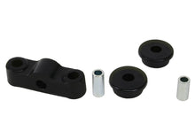 Cargar imagen en el visor de la galería, Whiteline Plus 88-9/95 Honda Civic / CRX Front Transmission Shifter Stabilizer