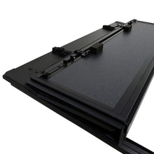 Cargar imagen en el visor de la galería, Westin 05-21 Nissan Frontier 5ft. Bed Hard Tri-Fold Tonneau Cover - Black