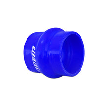 Cargar imagen en el visor de la galería, Mishimoto 2.5in Blue Hump Hose Coupler