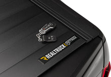 Cargar imagen en el visor de la galería, Retrax 07-13 Chevy/GMC 5.8ft Bed PowertraxPRO MX