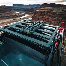 Cargar imagen en el visor de la galería, ARB 16-22 Toyota Tacoma 49in x 45in BASE Rack Kit with Deflector