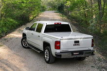 Cargar imagen en el visor de la galería, UnderCover 07-13 GMC Sierra 1500 5.7ft Lux Bed Cover - White Diamond